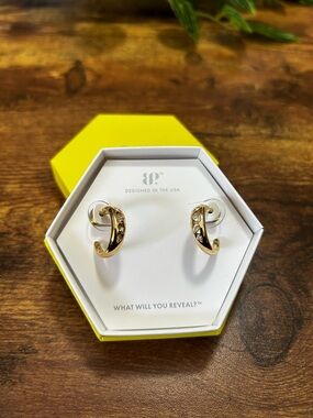 Bomb Party OG Gold Hoops